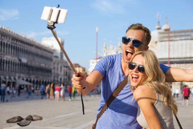 7 travel gadgets to capture the best moments