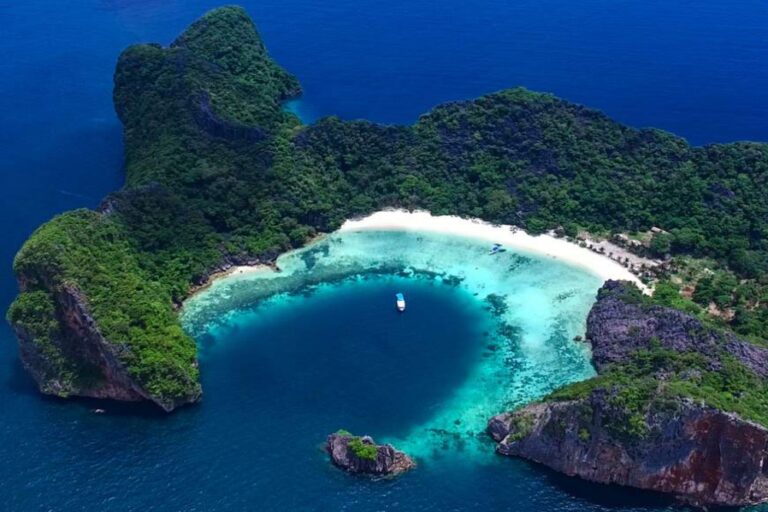 4 spectacular dive sites in the Mergui Archipelago