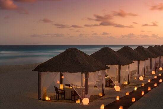Best Romantic Dining in Cancún