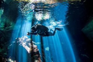 MExplor Diving