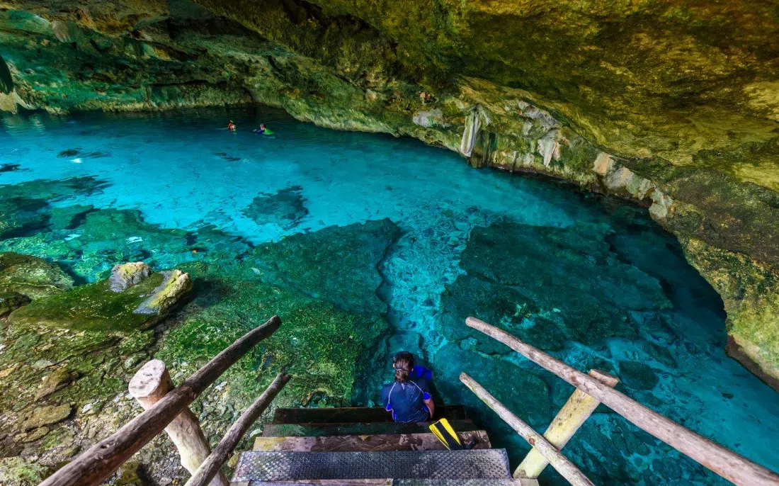 MExplor Diving