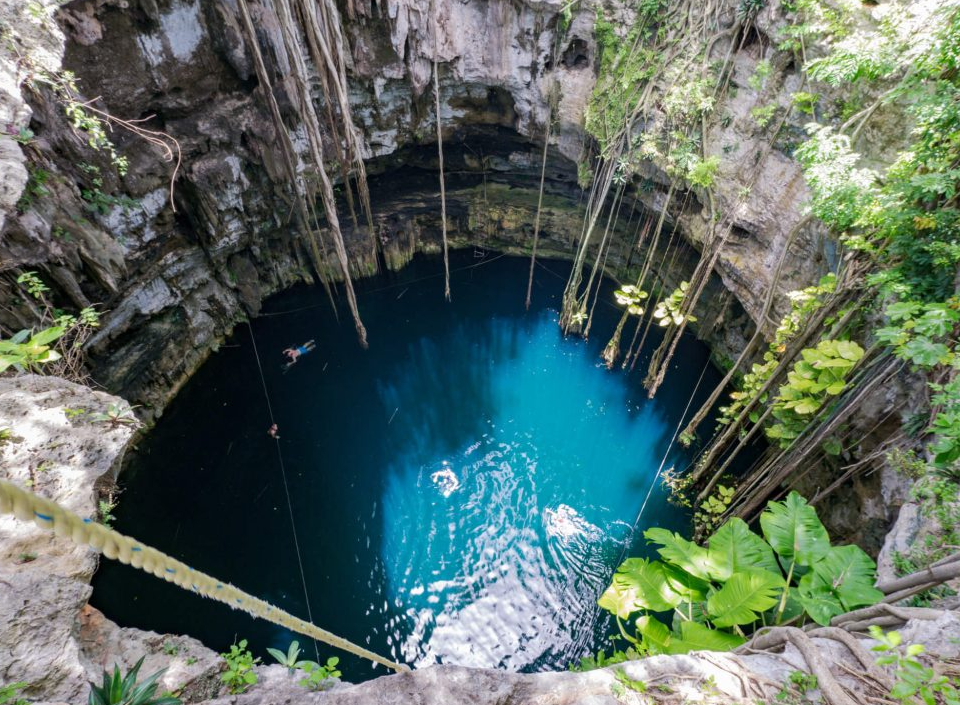 MExplor Diving